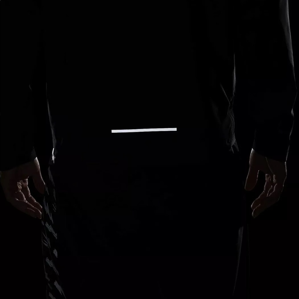 Nike Essential Men's Running Jacket ‘Black’ - Picture 7 of 7